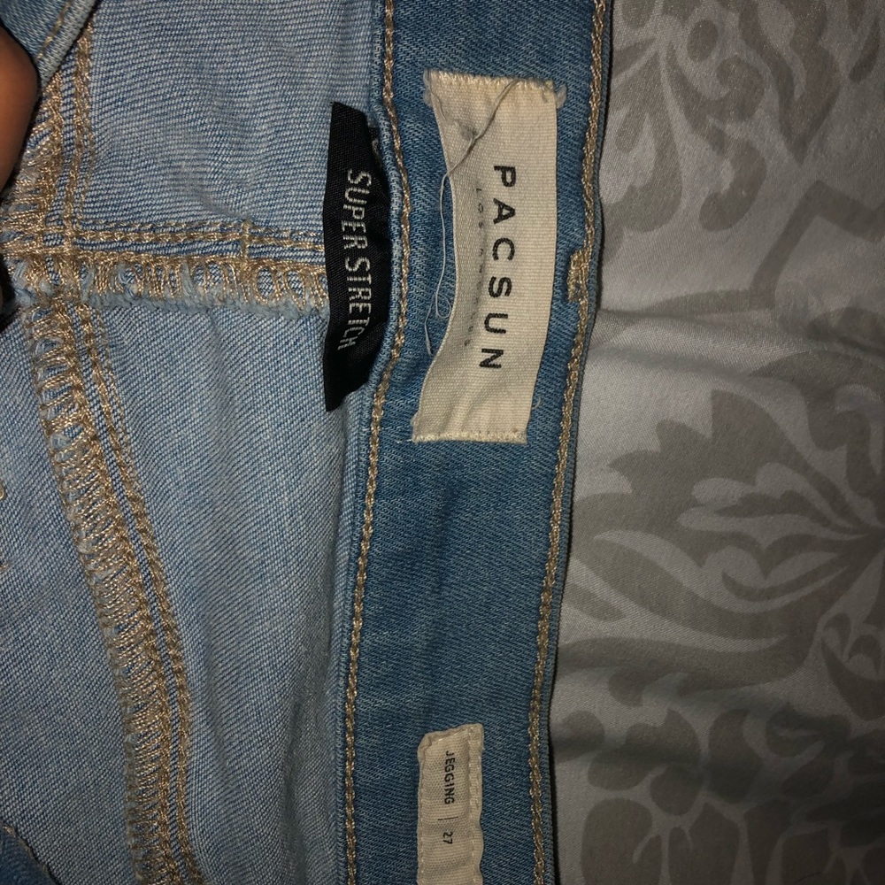 Skinny jeans